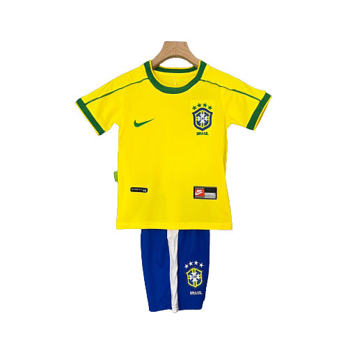 Conjunto Infantil Retrô - Brasil 1998 I Casa