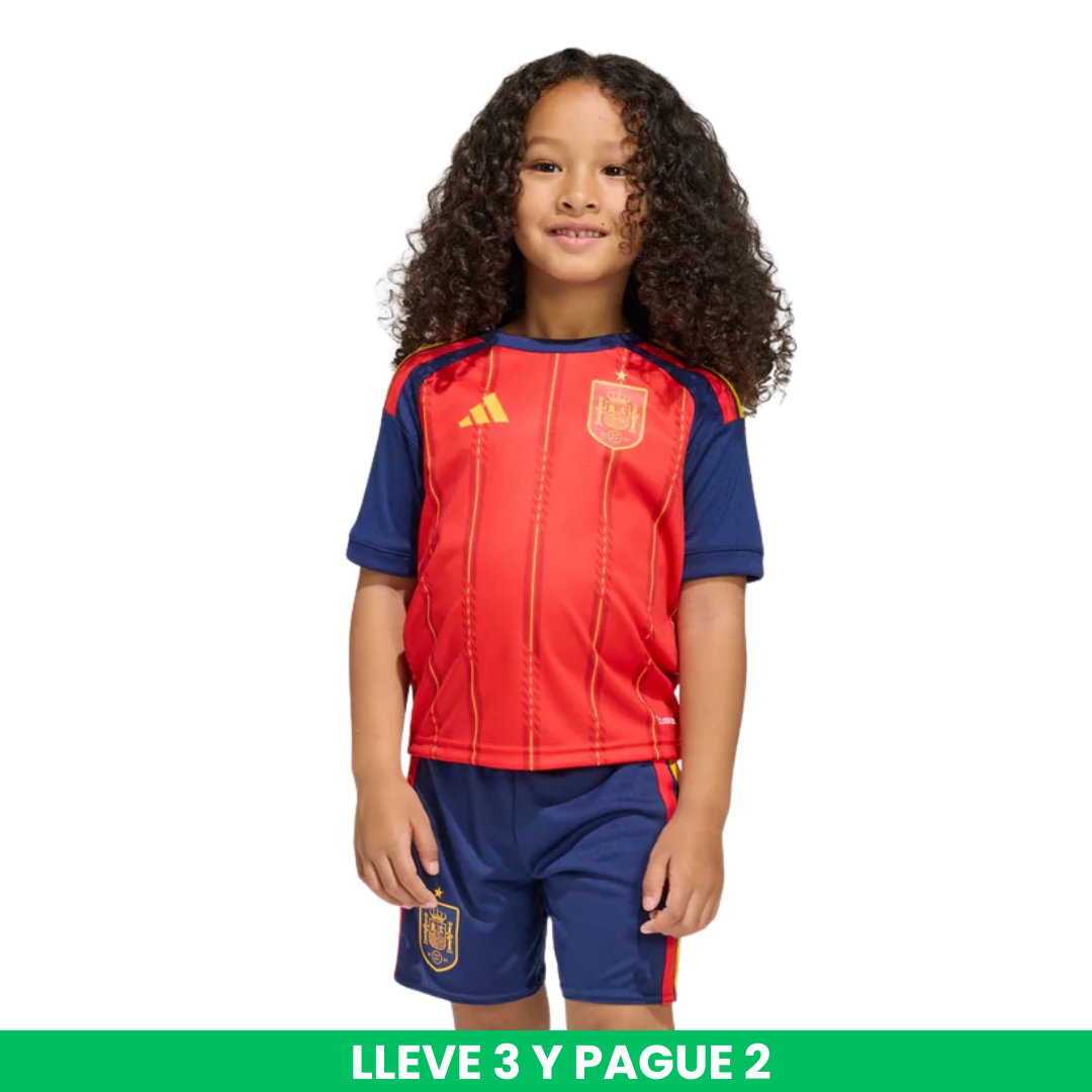 Equipación infantil de España 2026