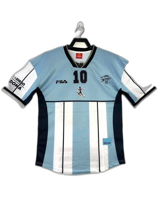 Camiseta Argentina 2001 Maradona Edición Conmemorativa - Versión Retro