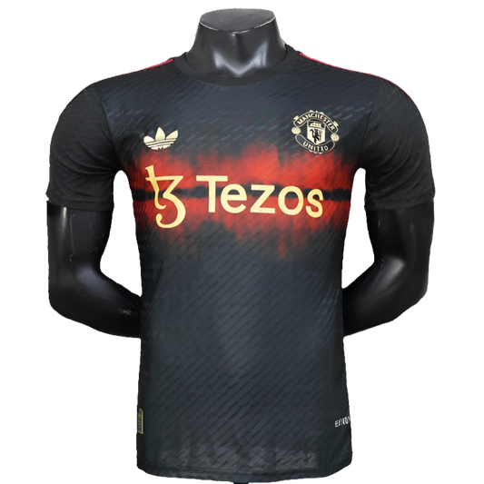 Camiseta Manchester United 25/26 Entrenamiento - Negra - Versión Jugador
