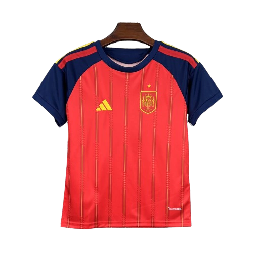 Equipación infantil de España 2026