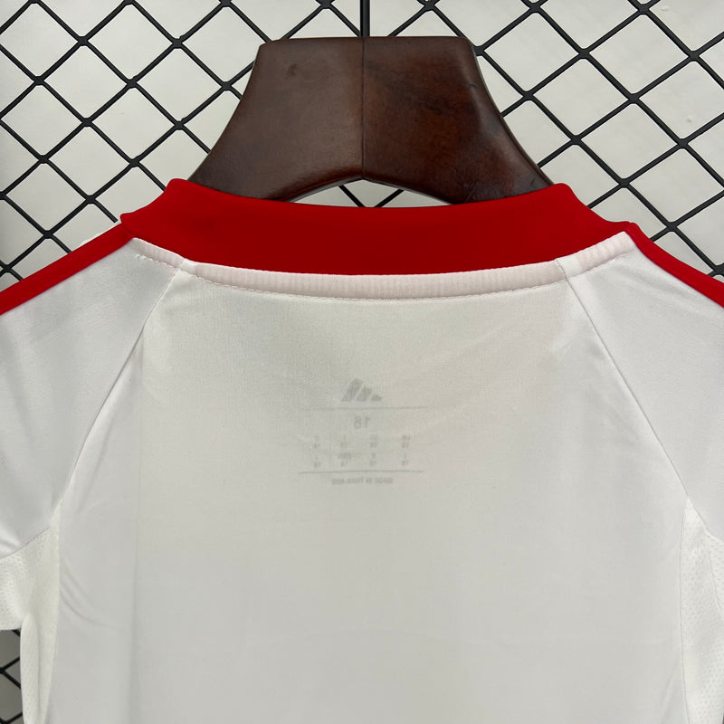 25/26 Kids Sevilla Home Size: 16-2810