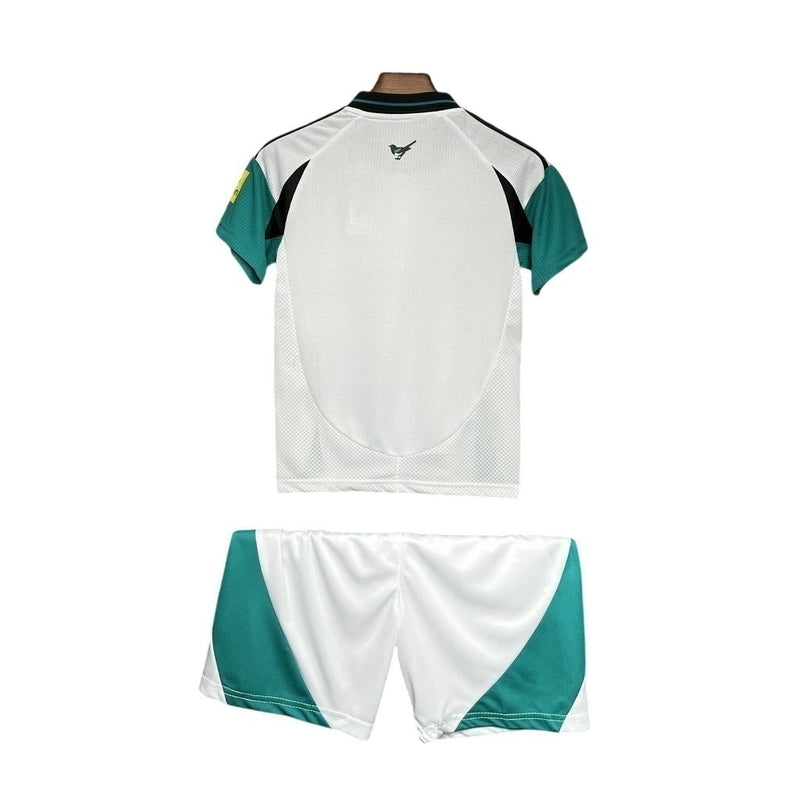 NEWCASTLE III 24/25 CONJUNTO INFANTIL